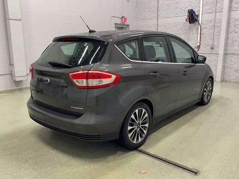 Used 2017 Ford C-MAX Energi Titanium image 3