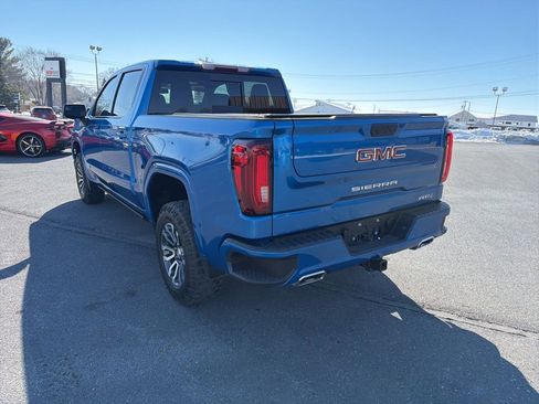 Used 2022 GMC Sierra 1500 AT4 w/ AT4 Preferred Package image 3