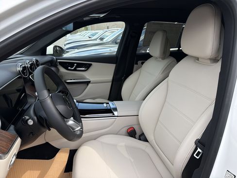 New 2026 Mercedes-Benz GLC 300 4MATIC image 10