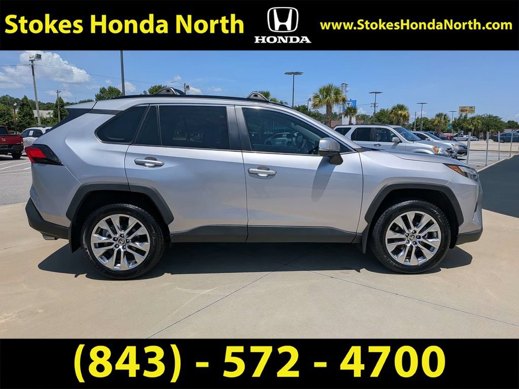 Used 2024 Toyota RAV4 XLE Premium FWD image 8