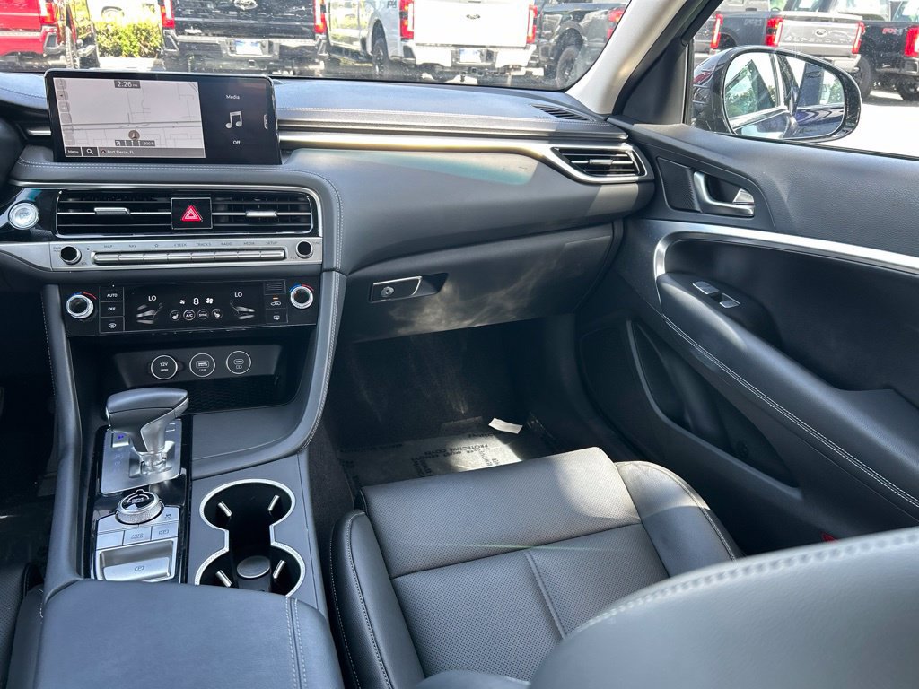Used 2026 Genesis G70 2.5T RWD image 12
