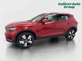 Used 2019 Volvo XC40 T4 Momentum video 2