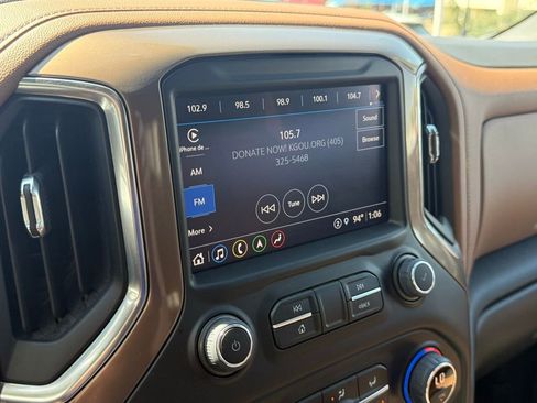 Used 2022 Chevrolet Silverado 1500 High Country w/ Technology Package image 37