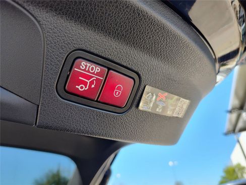 Certified 2025 Mercedes-Benz GLE 450 4MATIC Coupe image 7