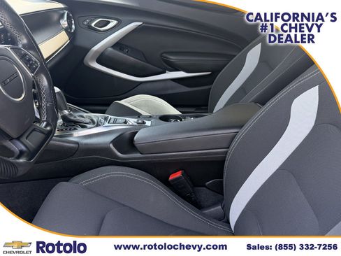 Used 2023 Chevrolet Camaro LT RWD image 11