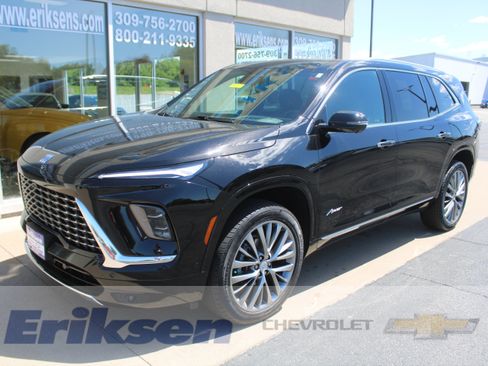 Certified 2025 Buick Enclave Avenir w/ Super Cruise Package AWD/4WD image 1