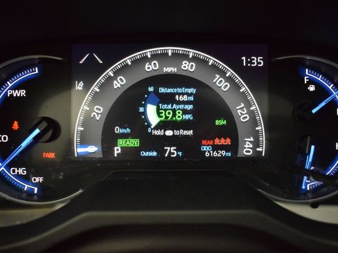 Used 2022 Toyota RAV4 Limited AWD/4WD image 25