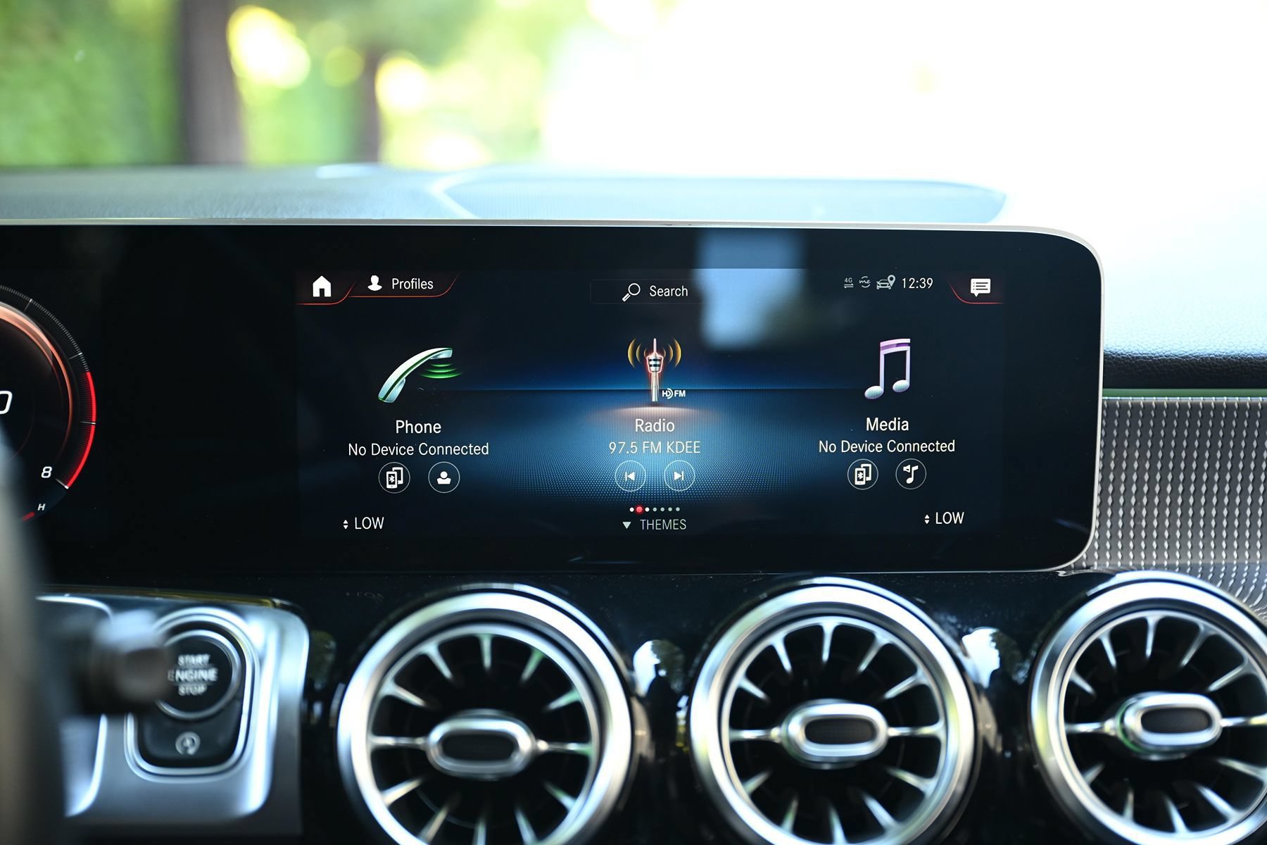 Used 2021 Mercedes-Benz GLB 250 4MATIC image 25