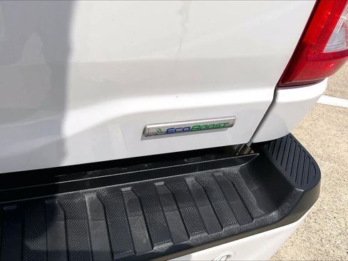Used 2021 Ford F150 XL w/ STX Appearance Package RWD image 9
