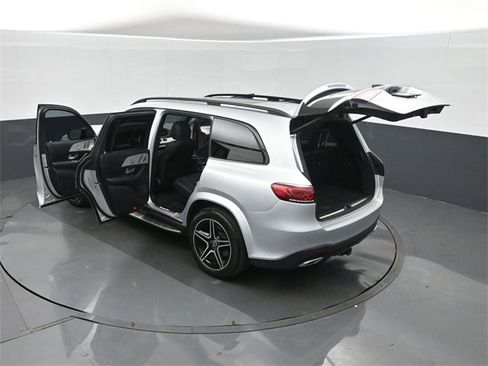 Used 2021 Mercedes-Benz GLS 580 4MATIC image 47