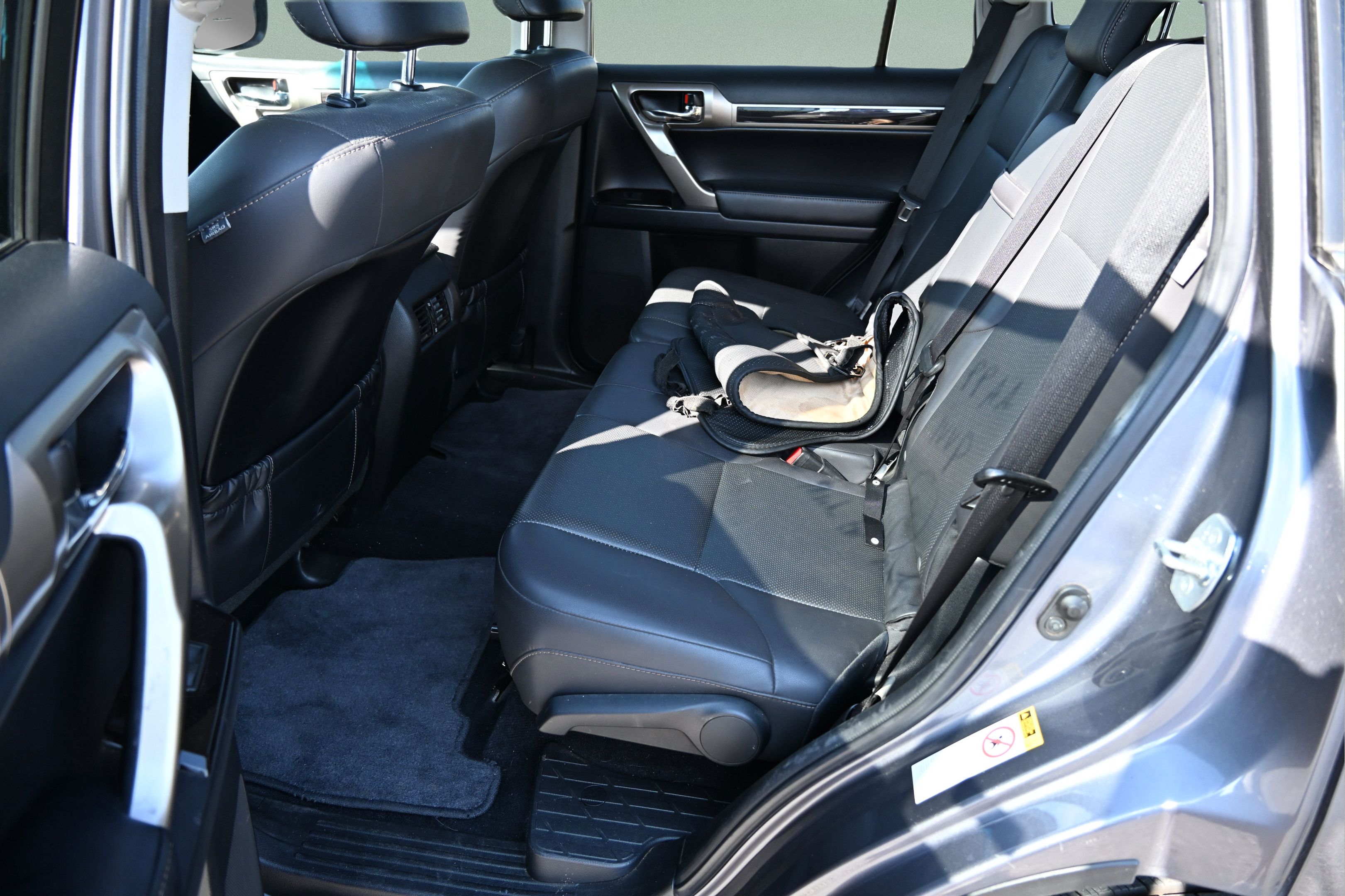 Used 2018 Lexus GX 460 w/ Navigation Package AWD/4WD image 13