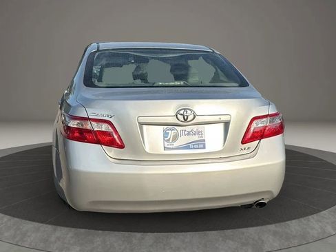 Used 2008 Toyota Camry XLE image 8