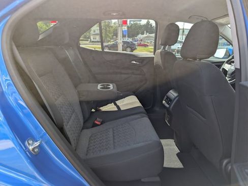 Used 2024 Chevrolet Equinox LT FWD image 17