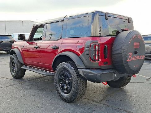 Certified 2025 Ford Bronco Badlands image 4