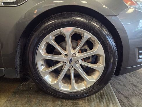 Used 2016 Ford Taurus Limited w/ Equipment Group 301A image 75