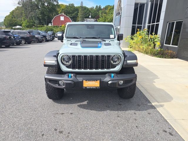 Used 2024 Jeep Wrangler Unlimited Rubicon 4xe w/ Dual Top Group AWD/4WD image 2