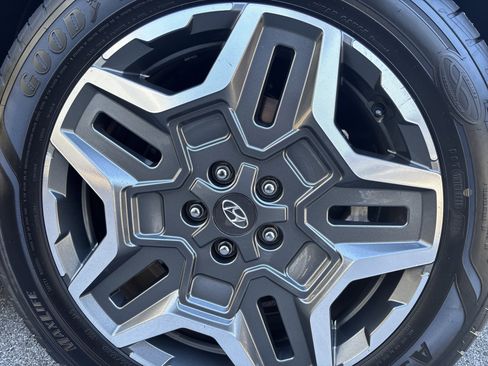 Used 2022 Hyundai Santa Fe SEL Premium image 28