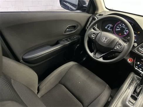 Certified 2022 Honda HR-V EX image 12