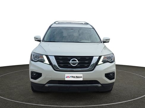 Used 2018 Nissan Pathfinder Platinum w/ Cargo Package AWD/4WD image 9