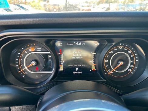 Used 2024 Jeep Wrangler Sahara image 17