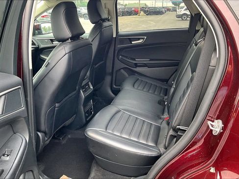 Used 2024 Ford Edge SEL w/ Convenience Package AWD/4WD image 11