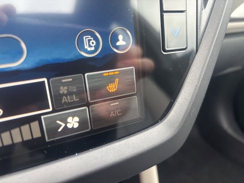 New 2026 Subaru Forester Premium image 24