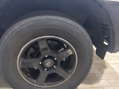 Used 2015 Toyota Tacoma 2WD Access Cab image 10