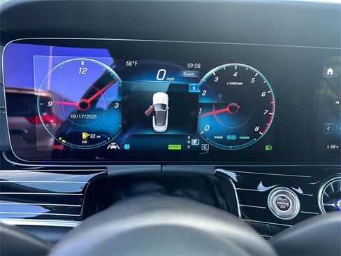 Used 2021 Mercedes-Benz E 450 4MATIC Cabriolet image 16