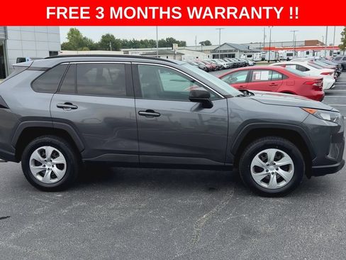Used 2020 Toyota RAV4 LE w/ Carpet Mat Package FWD image 9