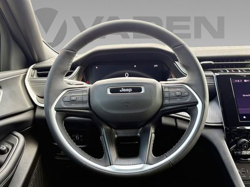 New 2026 Jeep Grand Cherokee Laredo X RWD image 10