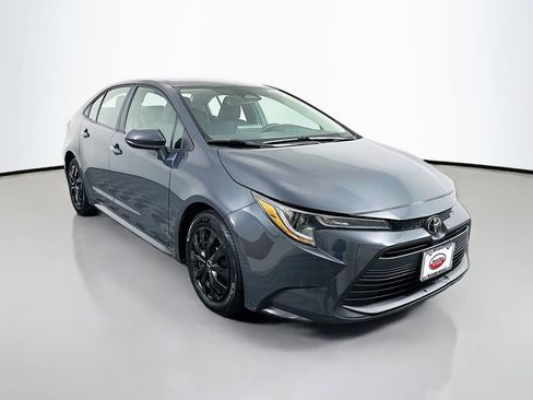 Used 2024 Toyota Corolla LE FWD image 3