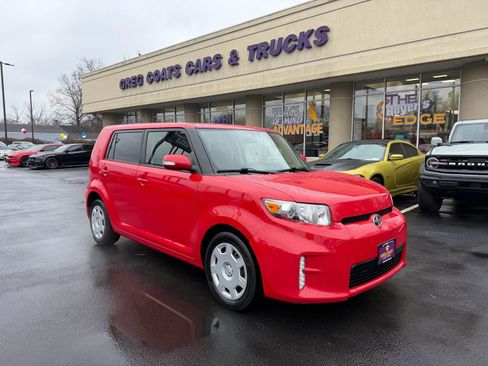 Used 2013 Scion xB 10 Series image 1