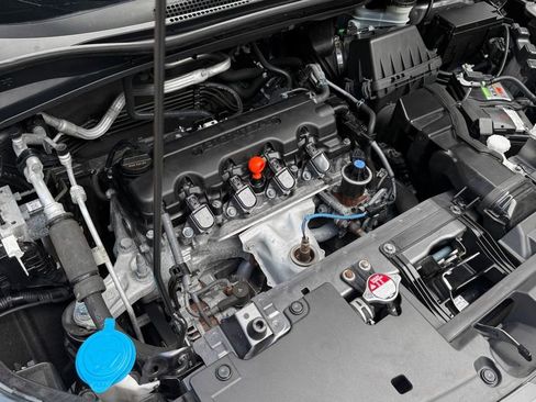 Used 2021 Honda HR-V LX image 27