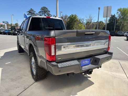 Used 2022 Ford F250 Platinum image 6