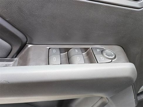 New 2025 GMC Canyon Elevation w/ Convenience Package image 17