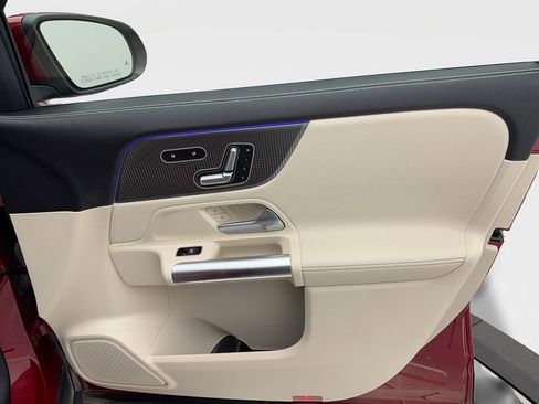 Used 2021 Mercedes-Benz GLA 250 image 34