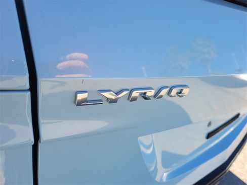 Used 2024 Cadillac Lyriq Sport image 11