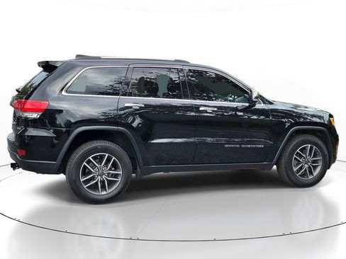 Used 2019 Jeep Grand Cherokee Limited AWD/4WD image 3