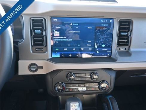 Used 2024 Ford Bronco Wildtrak image 17