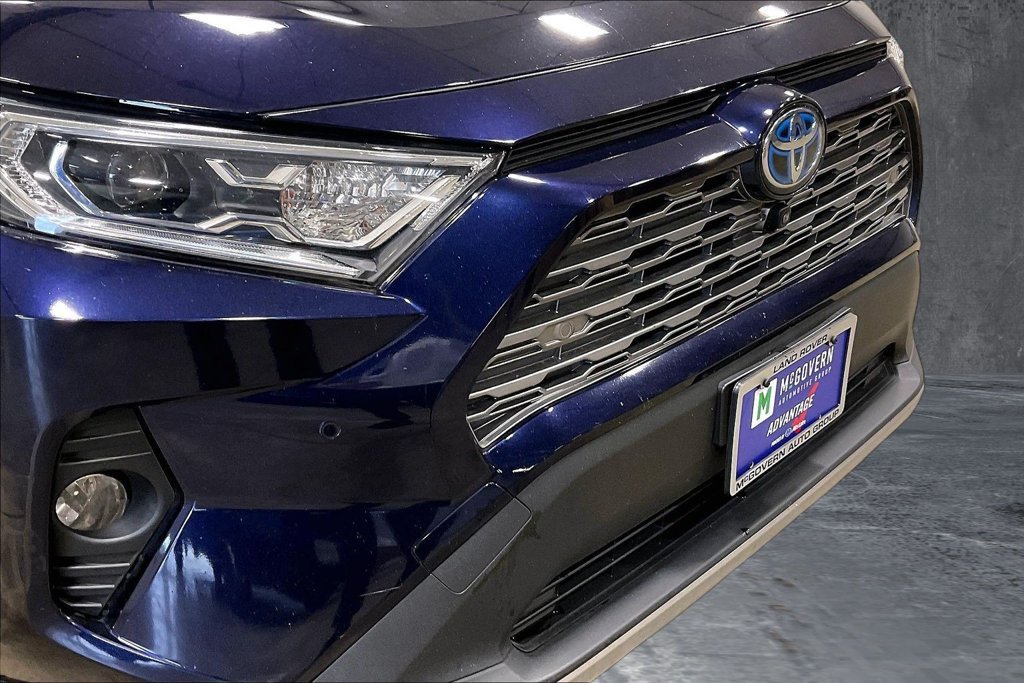 Used 2020 Toyota RAV4 Limited AWD/4WD image 34