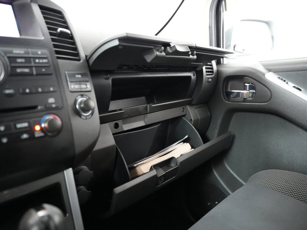 Used 2012 Nissan Pathfinder SV RWD image 49