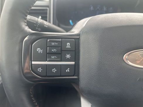 Used 2024 Ford F250 Platinum AWD/4WD image 15