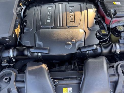 Used 2013 Jaguar XF 3.0 image 30