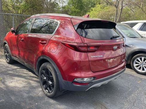 Used 2020 Kia Sportage S image 4