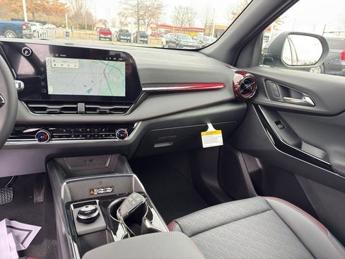 New 2026 Chevrolet Equinox RS image 25