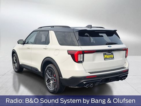 New 2026 Ford Explorer ST image 4