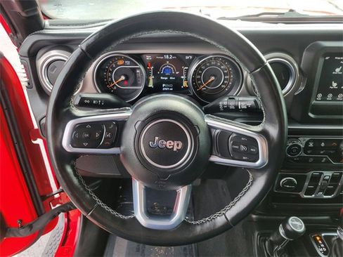 Used 2021 Jeep Wrangler Unlimited Sahara w/ Dual Top Group image 23