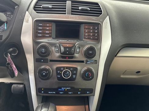 Used 2013 Ford Explorer 4WD image 21