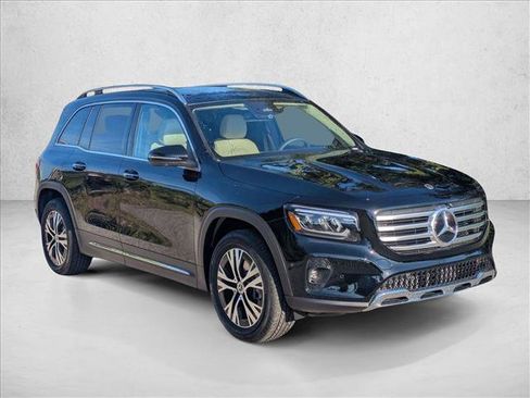 New 2026 Mercedes-Benz GLB 250 image 7