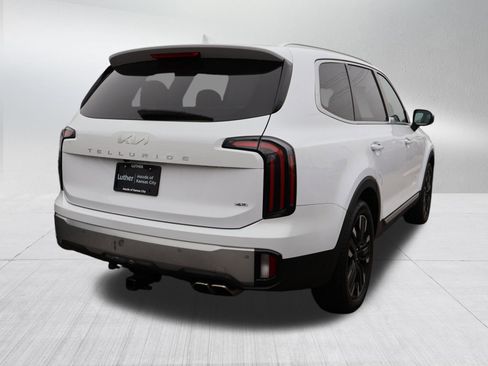 Used 2023 Kia Telluride SX image 7